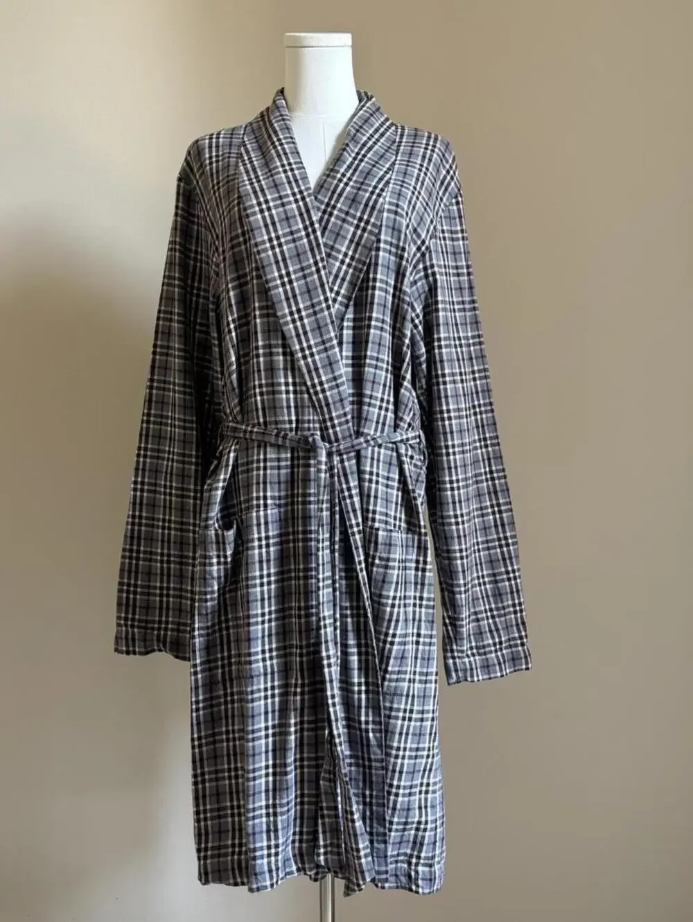 Hanro of Switzerland Plaid Cotton Robe Bathrobe Housecoat Made in Portugal S